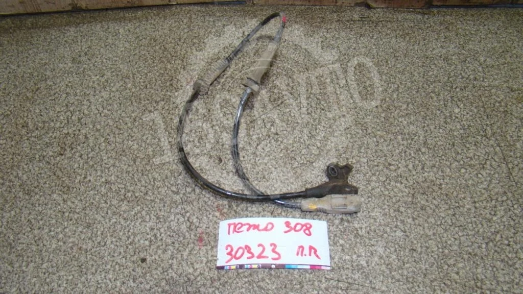 Датчик abs передний Peugeot 308 T7