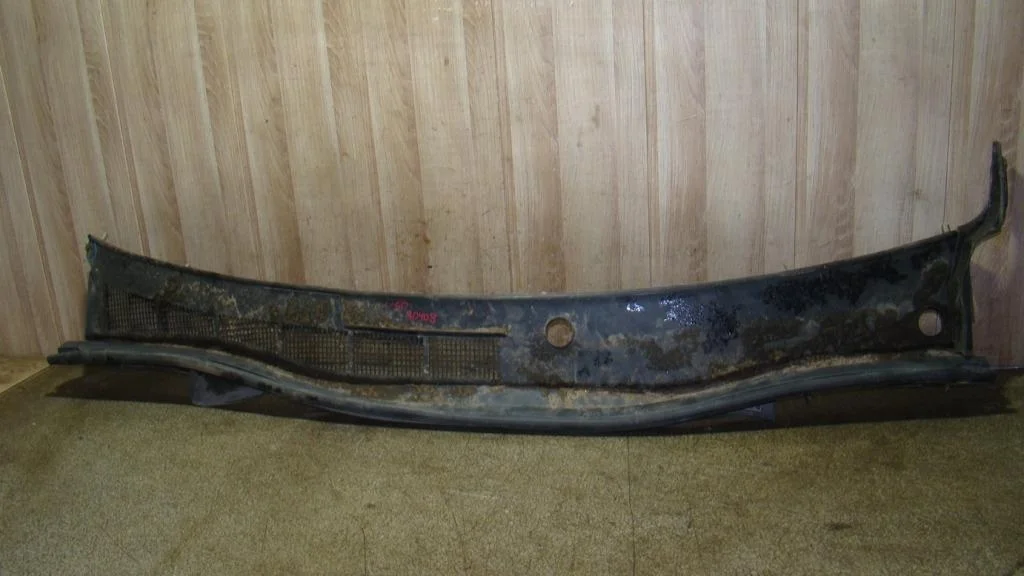 Решетка стеклоочистителя Toyota Camry XV50