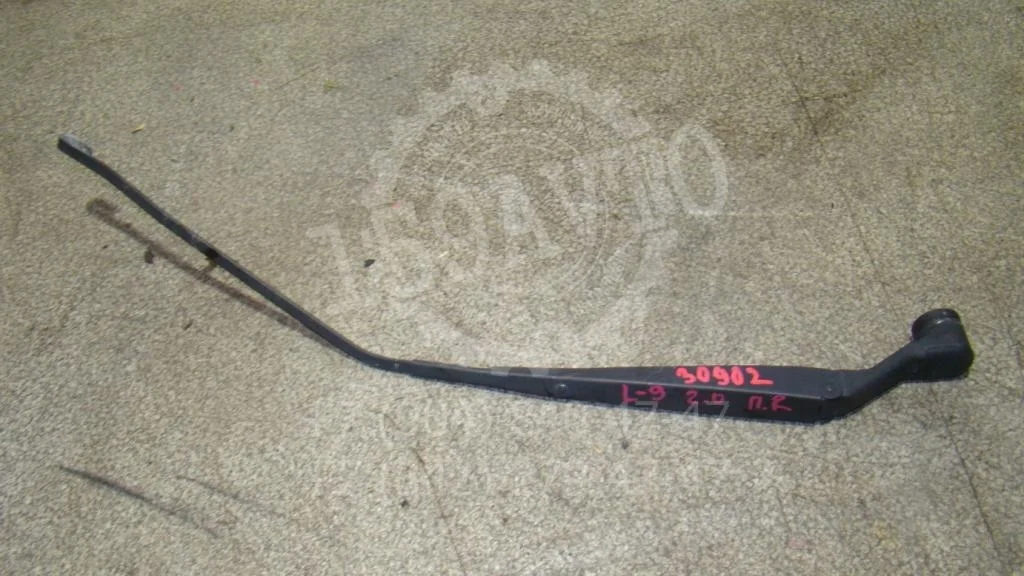 Поводок стеклоочистителя передний правый Mitsubishi Lancer 9 2006 CS