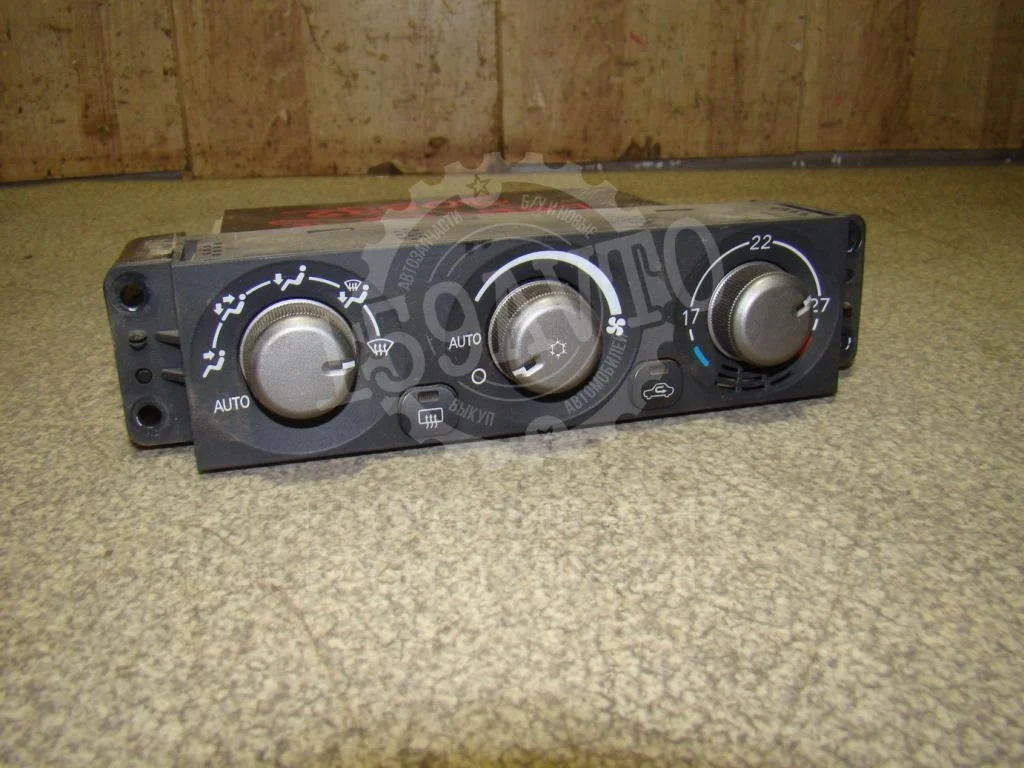 Блок управления климатической установкой Mitsubishi Lancer 9 2006 CS