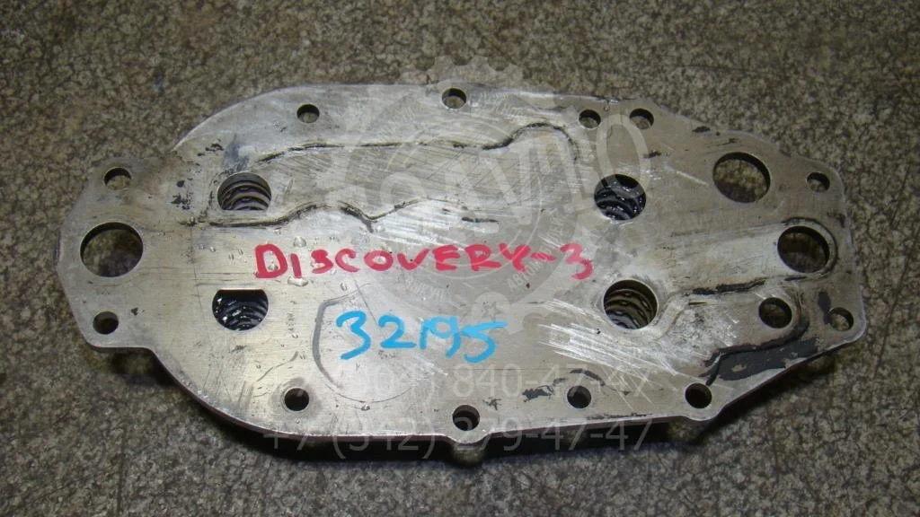 Радиатор масляный Land Rover Discovery 3 L319