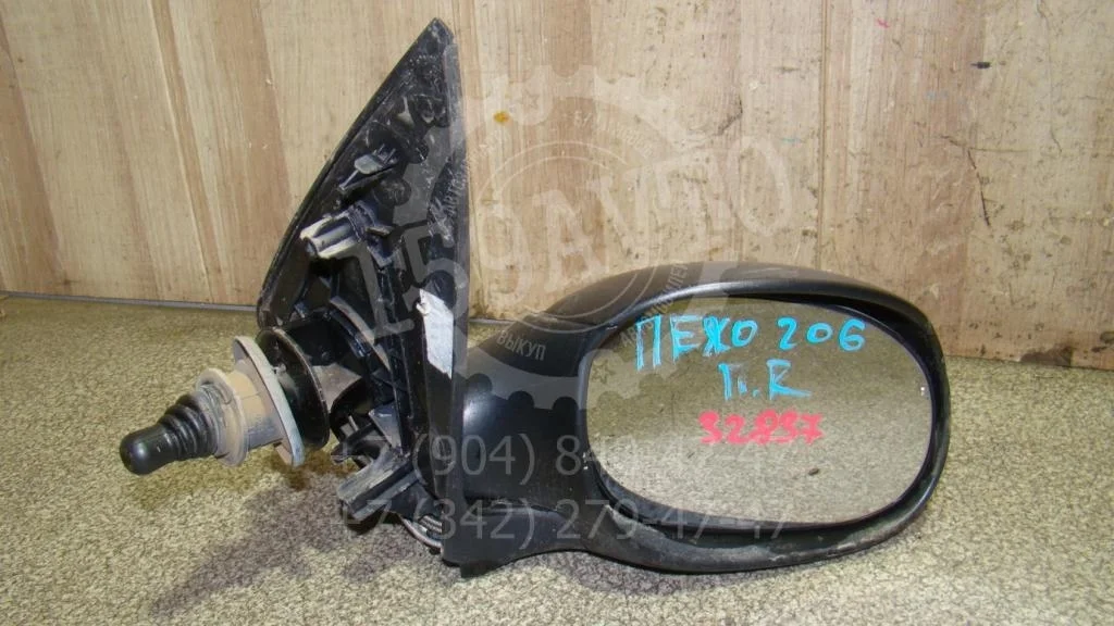 Зеркало правое механическое Peugeot 206