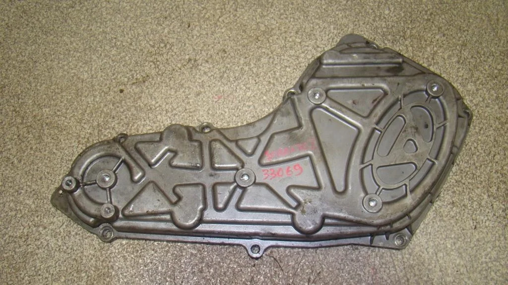 Крышка двигателя передняя Kia Sorento 1 BL