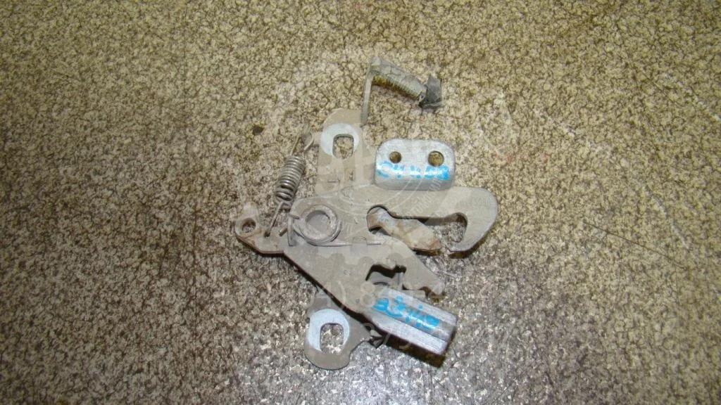 Замок капота Citroen C4 2013 B7