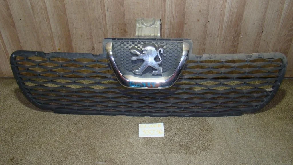 Решетка радиатора Peugeot Boxer 2012 250, 290