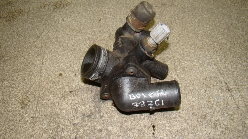 Корпус термостата Peugeot Boxer 2012 250, 290