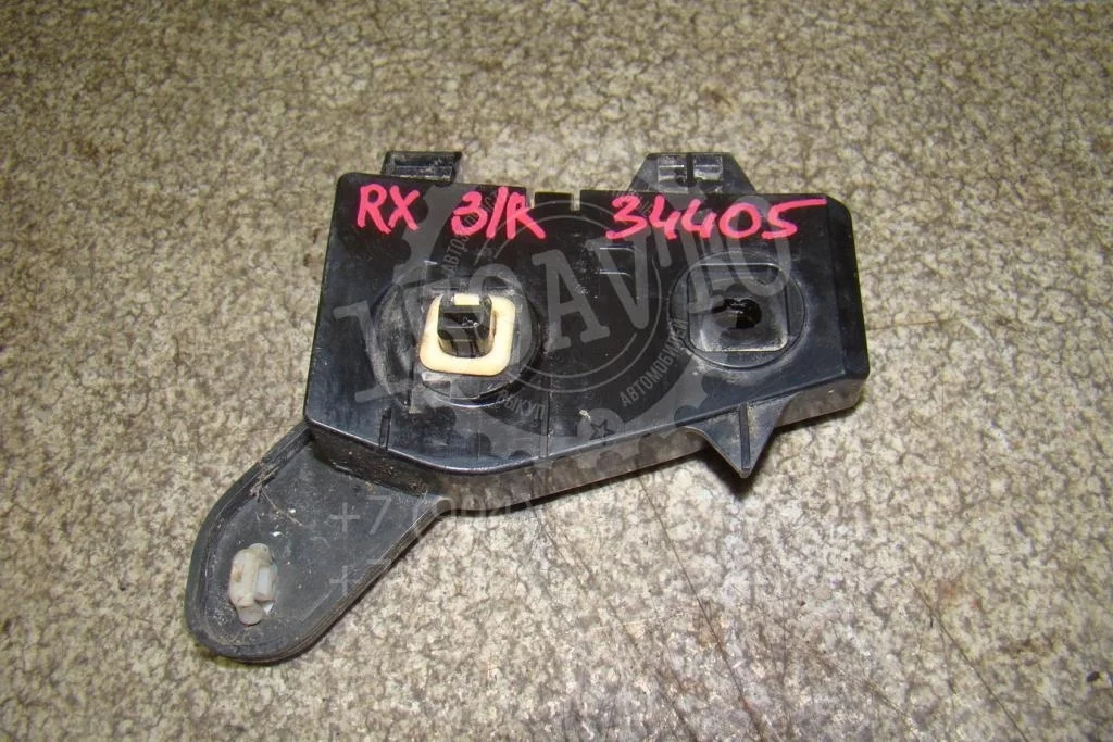 Кронштейн заднего бампера правый Lexus RX350 XU30