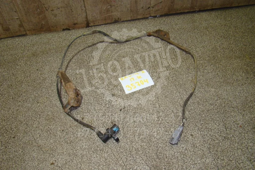 Датчик abs передний правый Toyota RAV4 A20