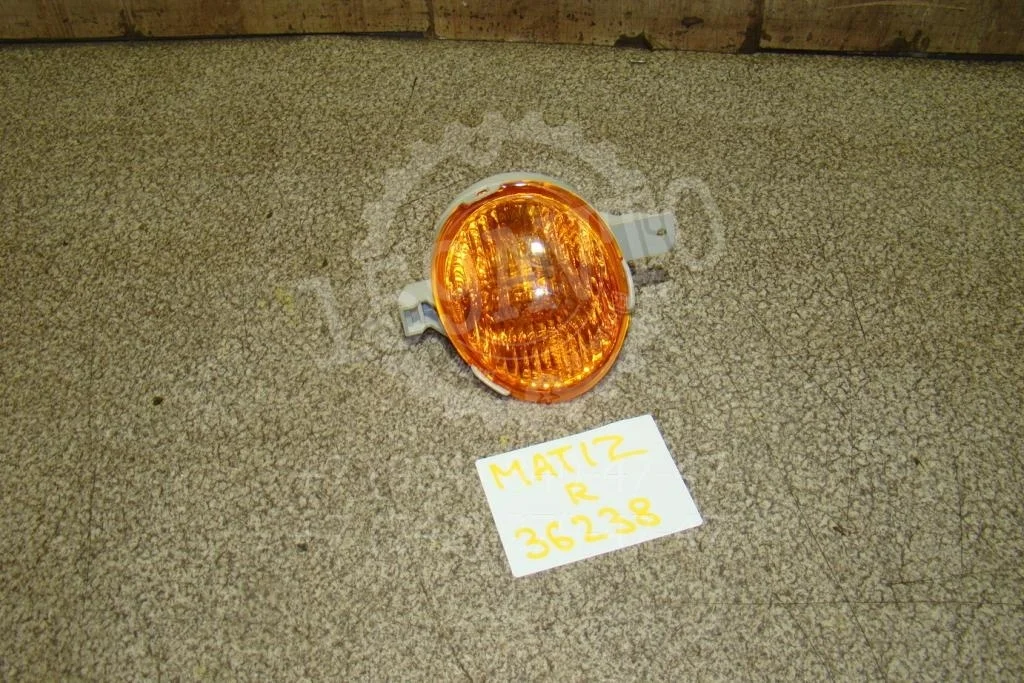 Указатель поворота бампер правый Daewoo Matiz M100, M150