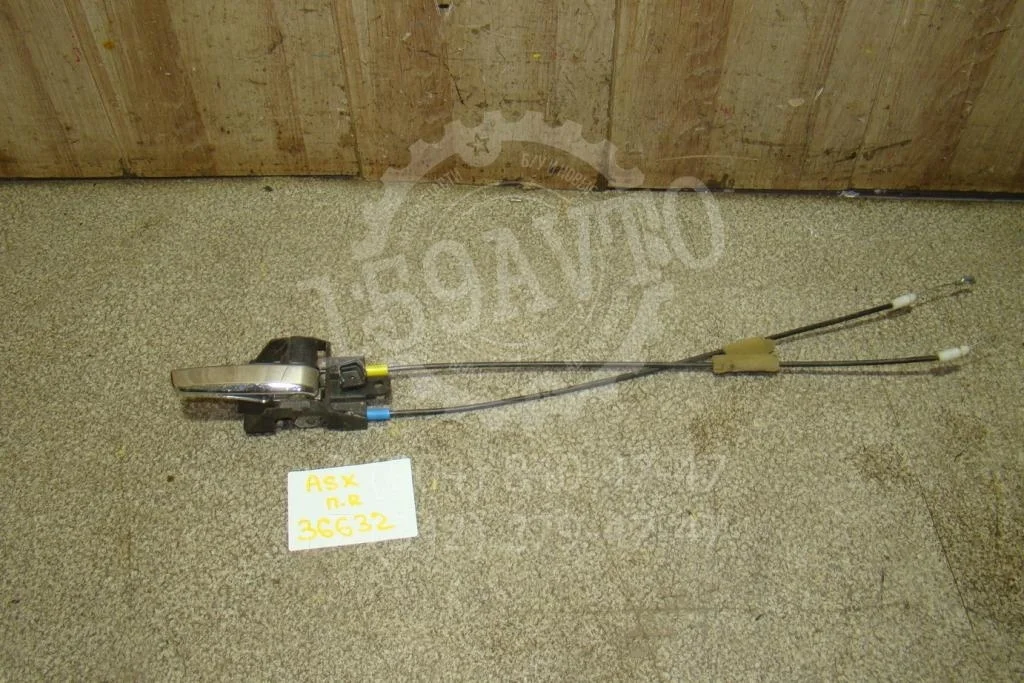 Ручка двери внутренняя правая Mitsubishi ASX 2010