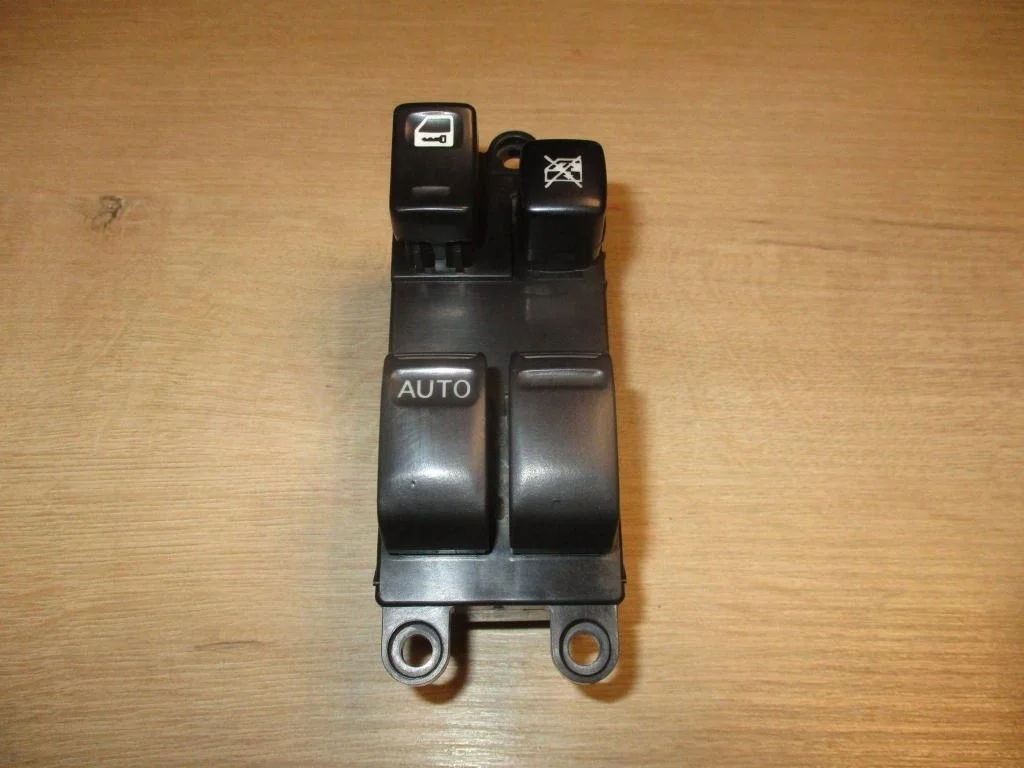 Блок управления стеклоподъемниками Nissan Almera 2004 N16