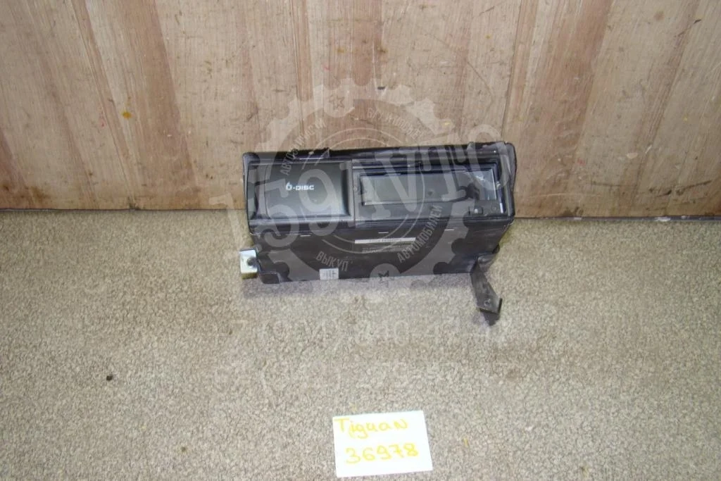 Ченджер компакт дисков Volkswagen Touareg 1 GP