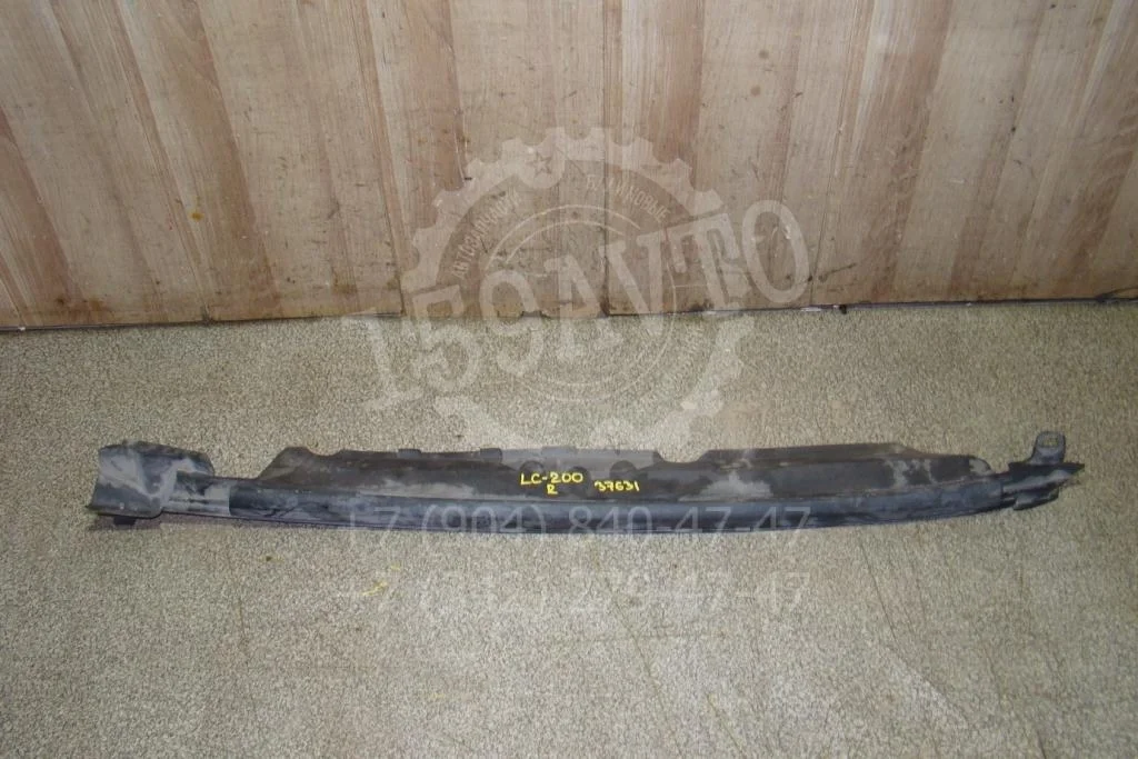 Накладка переднего крыла правого Toyota Land Cruiser J200