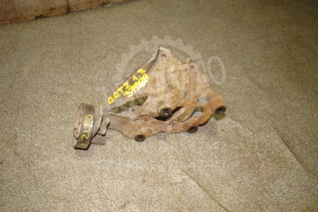 Кронштейн кондиционера Hyundai Getz TB