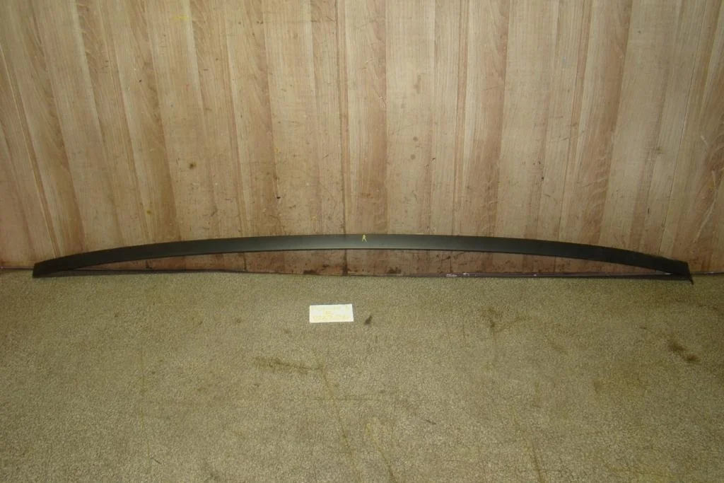 Молдинг крыши правый Ford Focus 2012 3