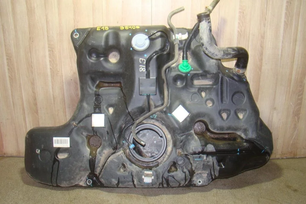 Бак топливный Toyota Corolla 2014 E180