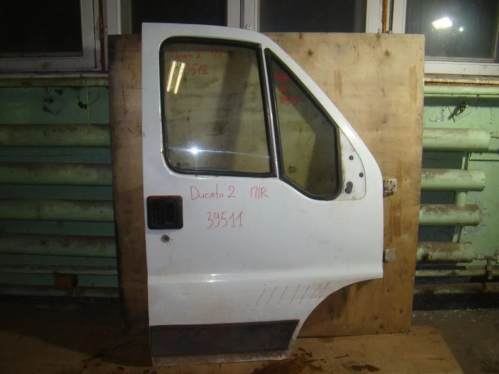 Дверь передняя правая Fiat Ducato 244