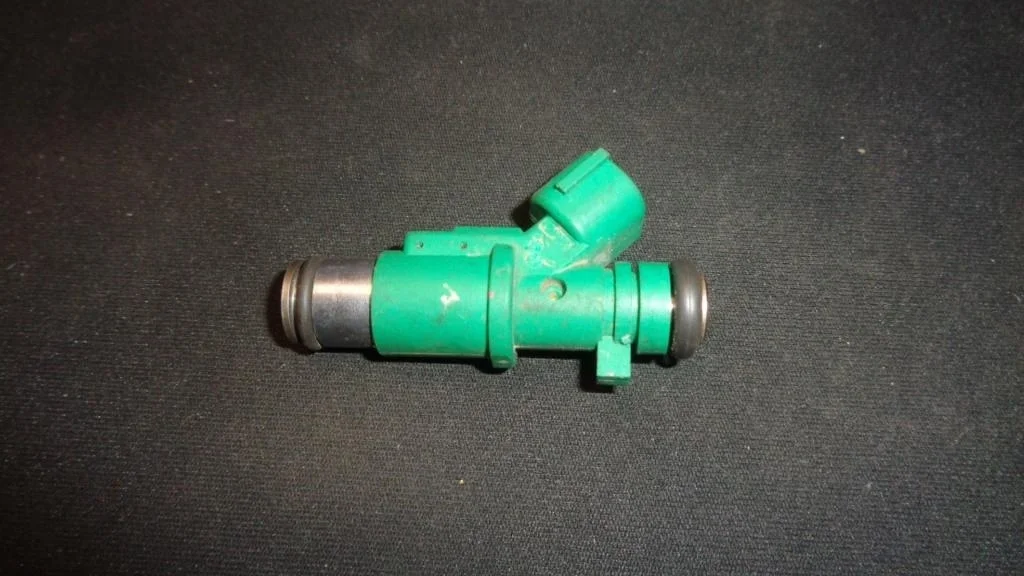 Форсунка топливная Peugeot 207