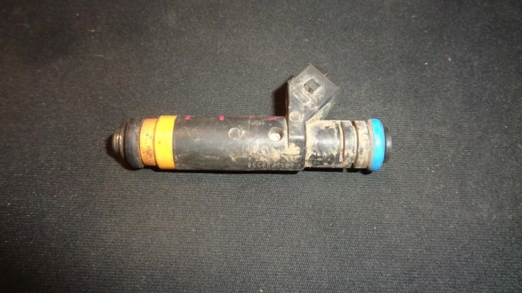 Форсунка топливная Renault Symbol 1