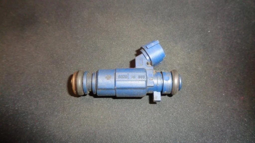 Форсунка топливная Hyundai Elantra HD