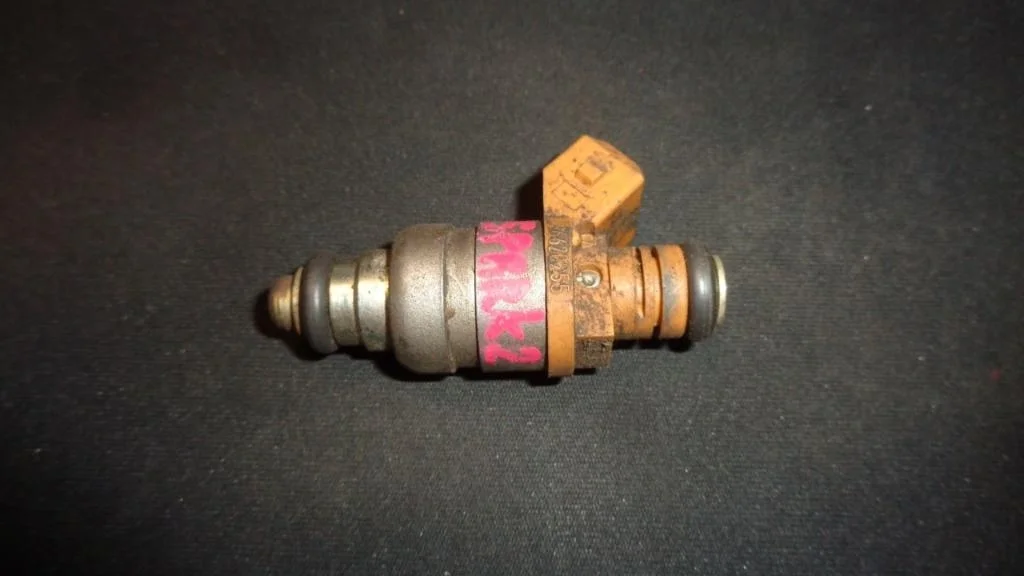 Форсунка топливная Chevrolet Spark M200, M250