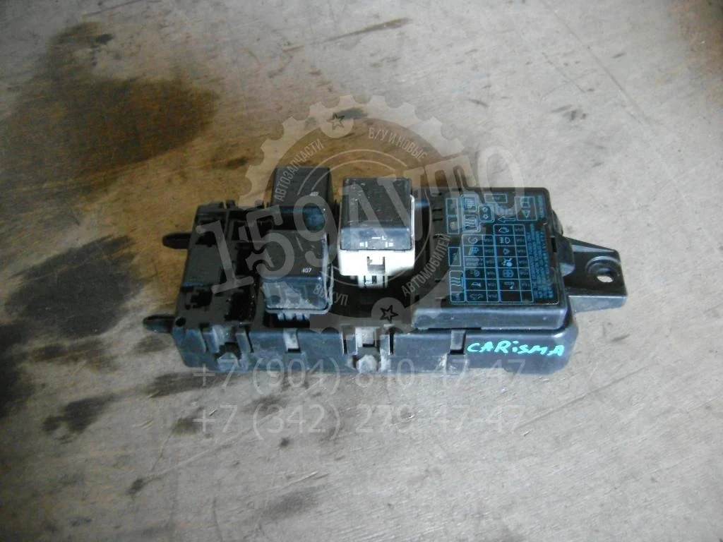 Блок предохранителей Mitsubishi Carisma DA