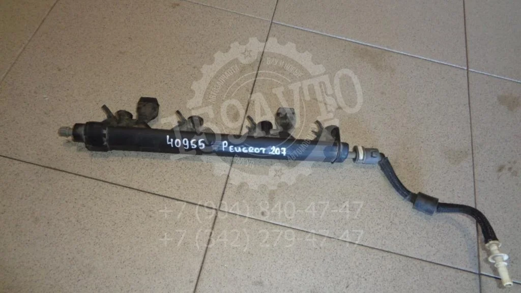 Рейка топливная Peugeot 207