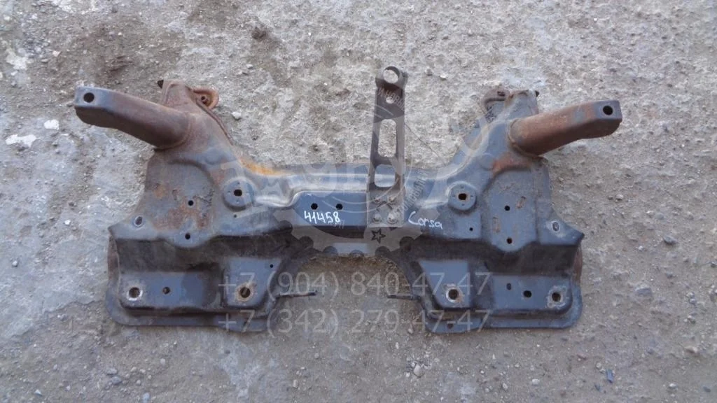 Подрамник Opel Corsa D