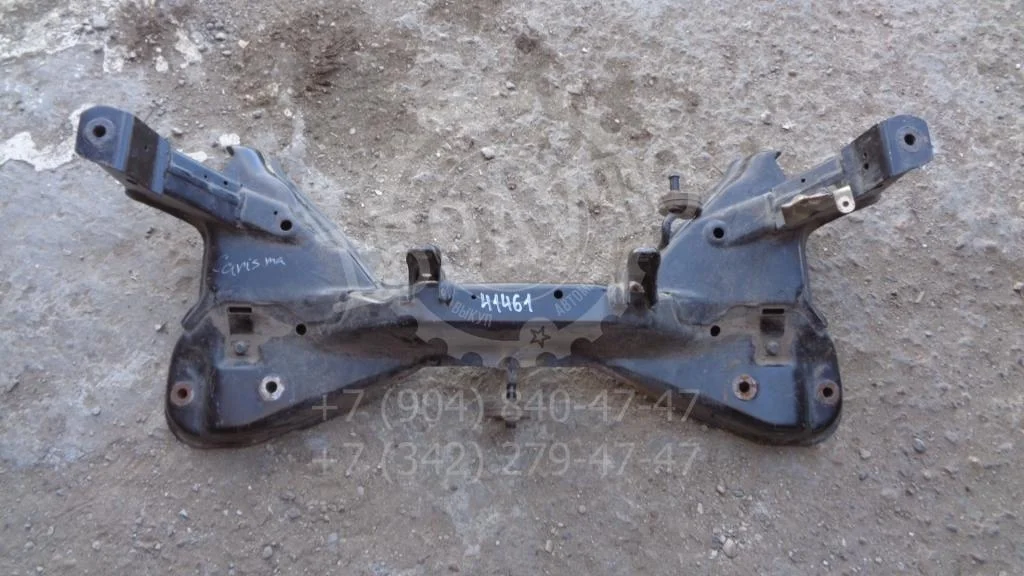 Балка передняя поперечная Mitsubishi Carisma DA