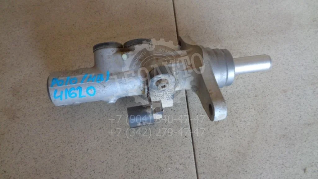 Цилиндр тормозной главный Volkswagen Polo 5