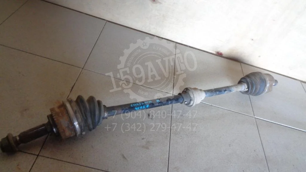 Полуось передняя правая Mitsubishi Carisma 2000 DA