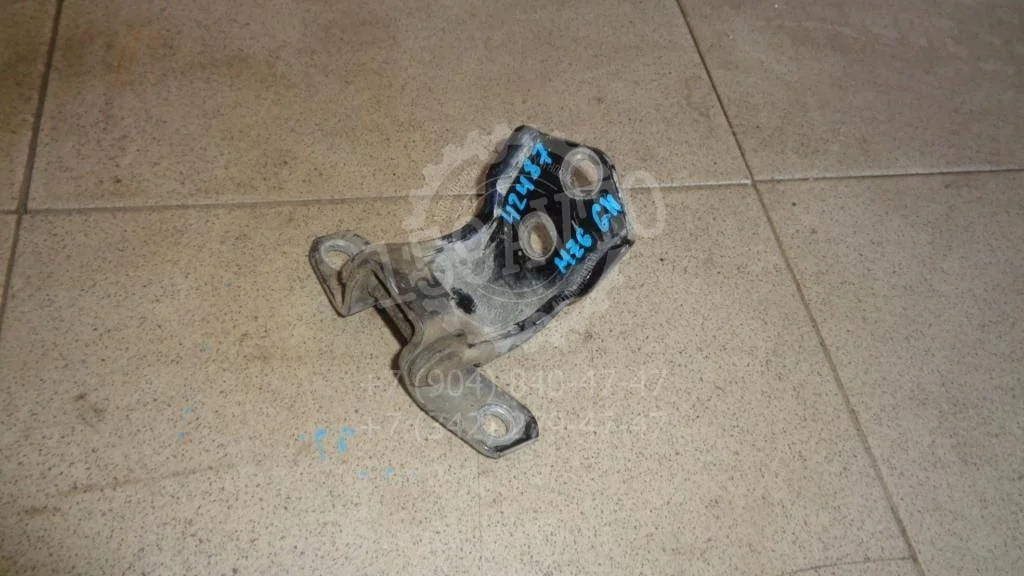 Петля двери задней правой нижняя Mazda 6 GH