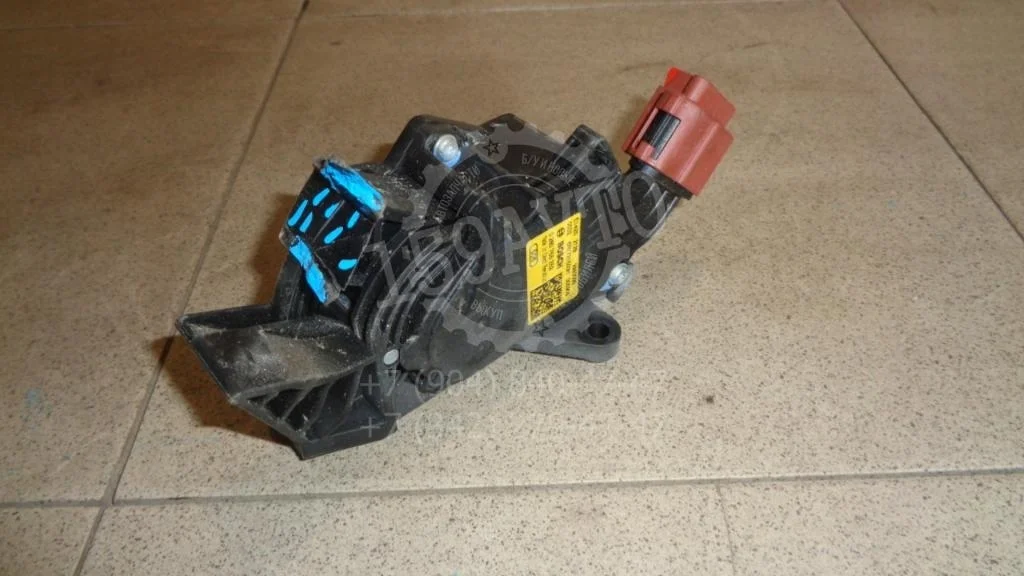 Педаль газа Skoda Rapid 1 2014