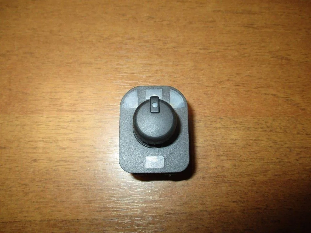 Переключатель регулировки зеркала Audi A8 2007 D3