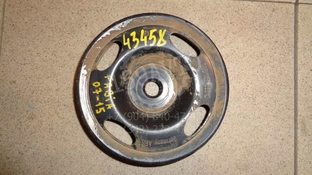 Шкив коленвала Skoda Fabia 2 5J