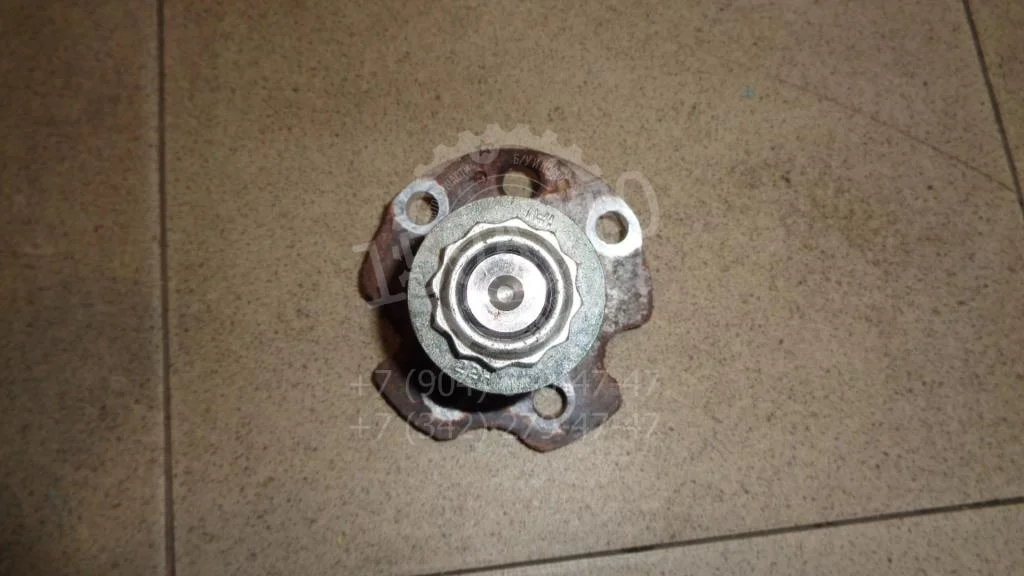 Цапфа Skoda Rapid 1 2014