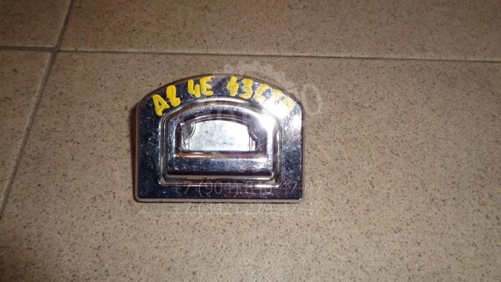 Ручка крепления багажа Audi A8 2007 D3