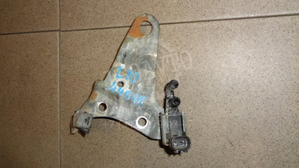 Клапан электромагнитный Mitsubishi Carisma 2000 DA