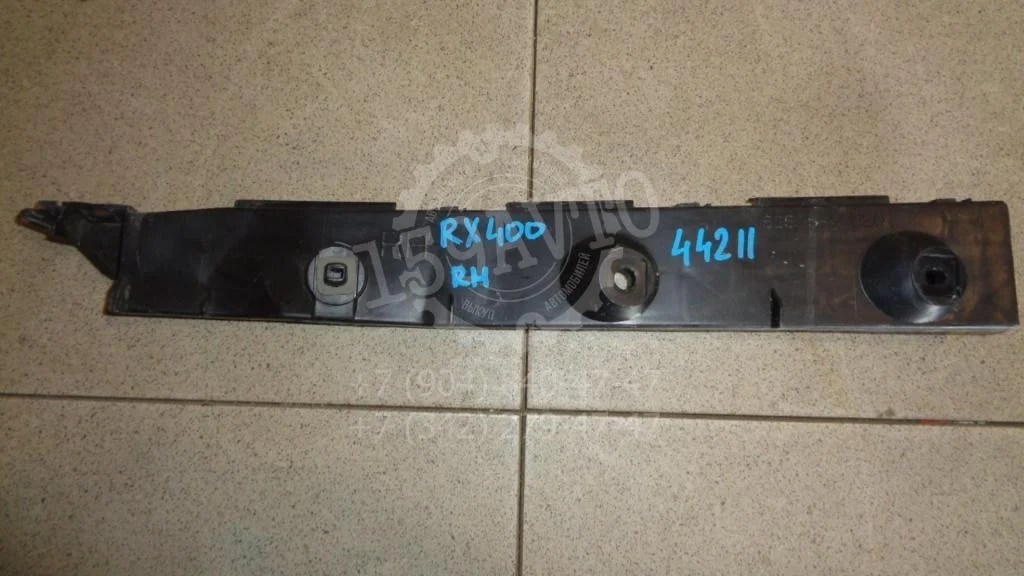 Кронштейн заднего бампера правый Lexus RX350 XU30