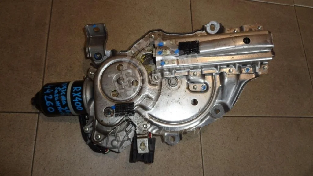 Механизм подъема двери багажника Lexus RX350 XU30