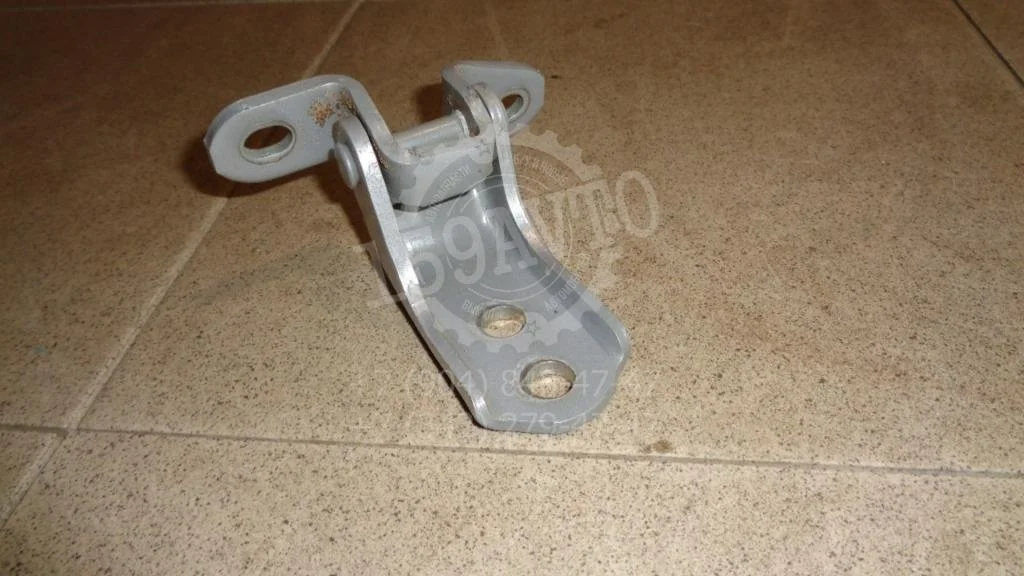 Петля двери передней правой нижняя Lexus RX350 XU30