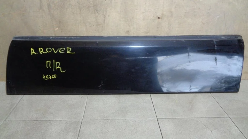 Накладка двери передней правой Land Rover Range 3 2009 L322