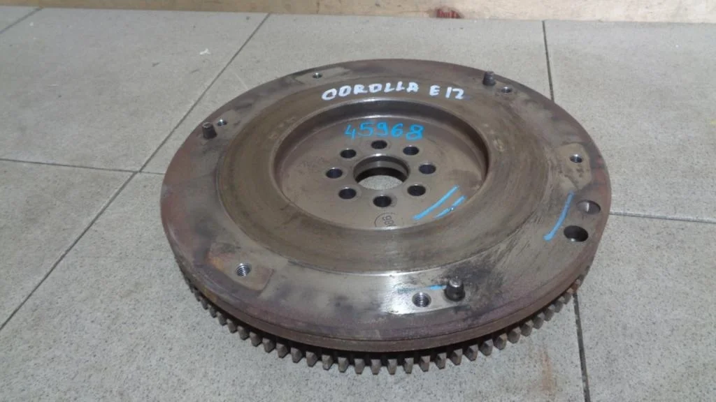 Маховик Toyota Corolla E120