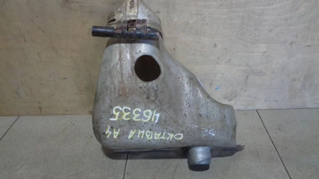 Экран тепловой Skoda Octavia 1 A4