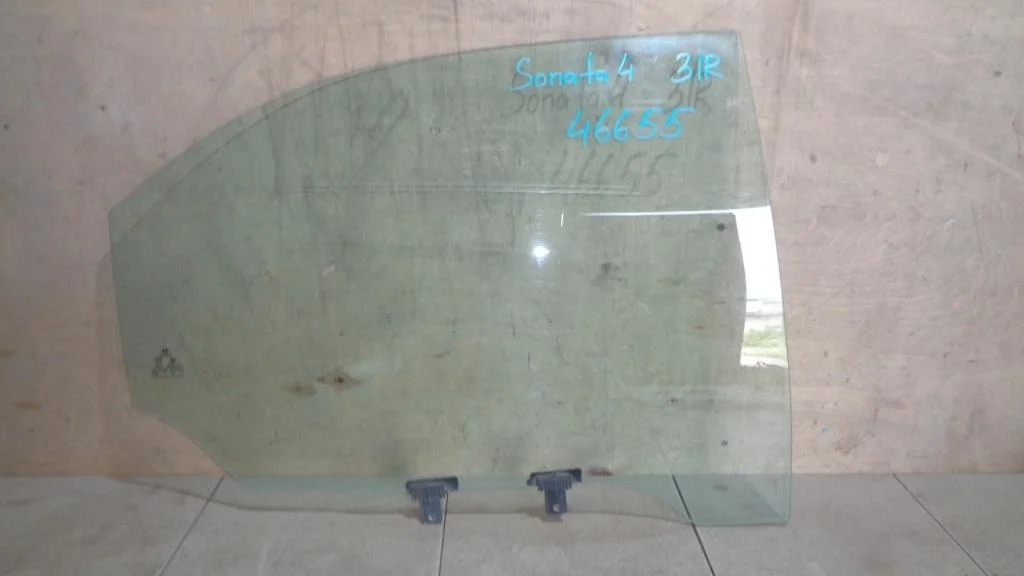 Стекло двери задней правой Hyundai Sonata 2007 EF