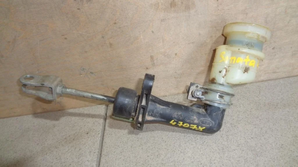 Цилиндр сцепления главный Hyundai Sonata 2007 EF