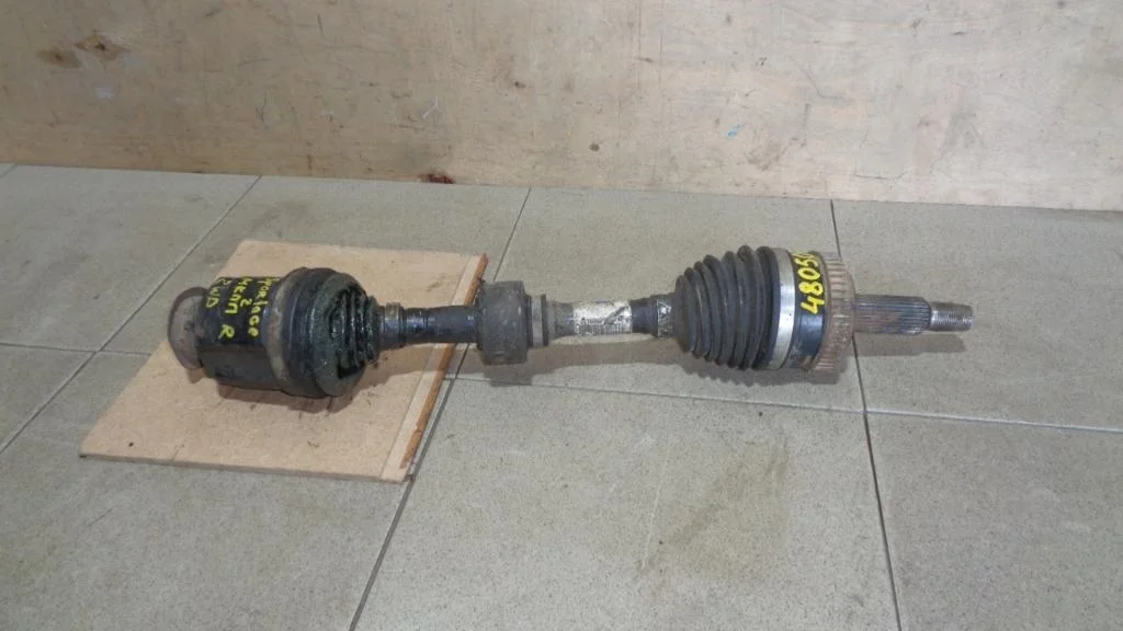 Полуось передняя правая Kia Sportage 2 KM