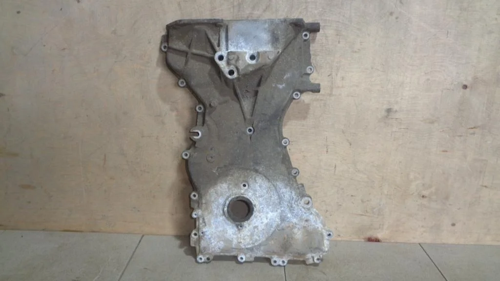 Крышка двигателя передняя Ford Focus 2