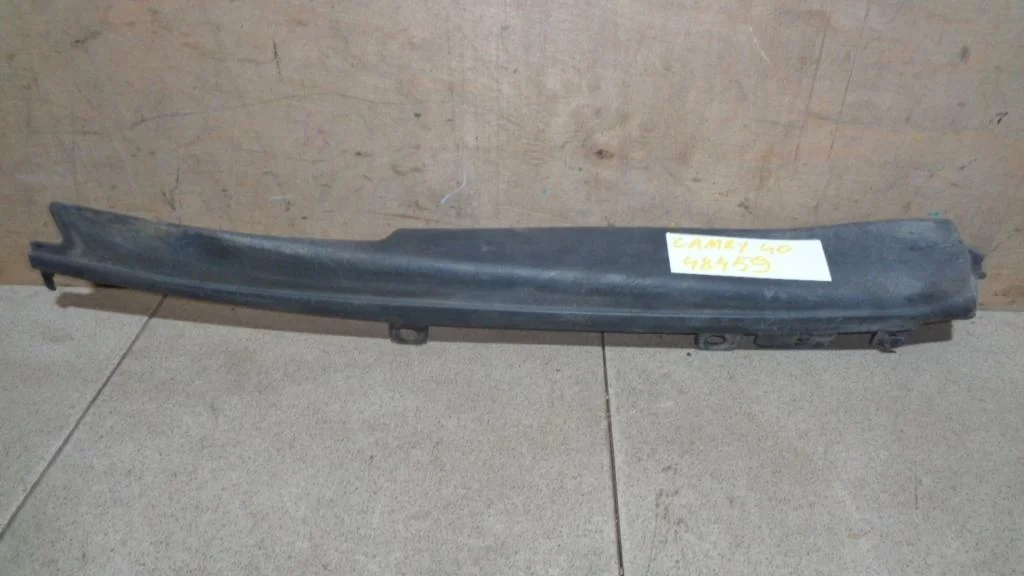 Накладка переднего крыла правого Toyota Camry 2007 XV40