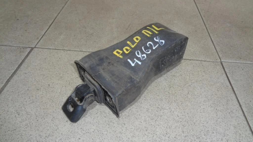 Ограничитель двери Volkswagen Polo 5